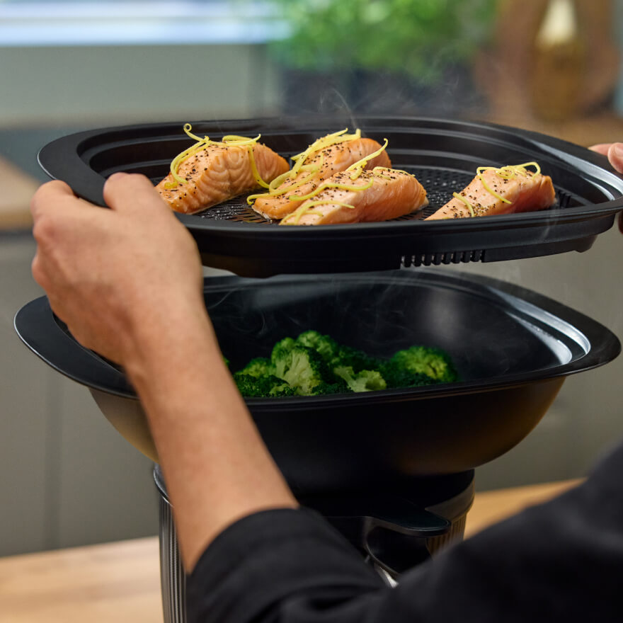 Multi-level cooking with Thermomix TM7